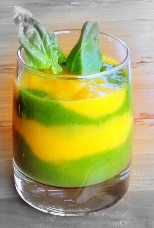 смузі з бананом та шпинатом