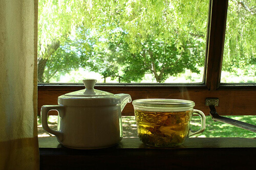 чай з березового листя