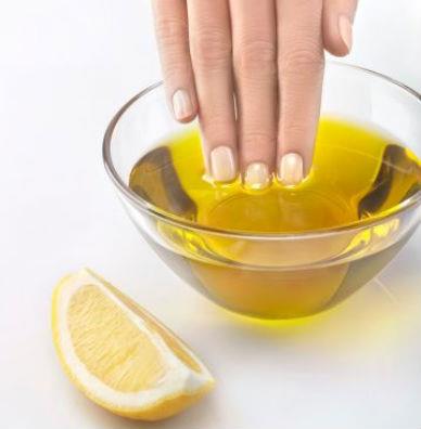 оливкова олія та лимон