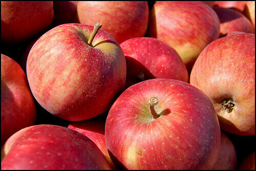 яблука - це фрукти, які допомагають схуднути