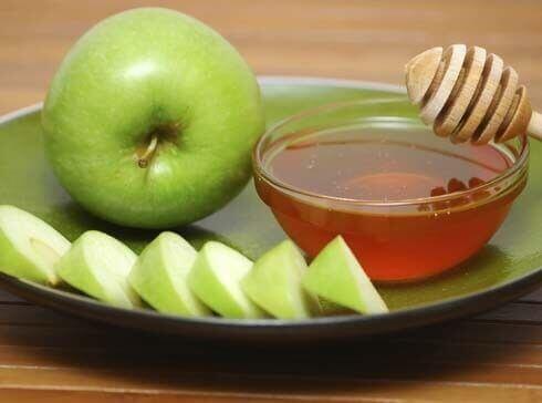 яблуко та мед