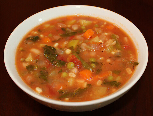 овочевий суп з помідором