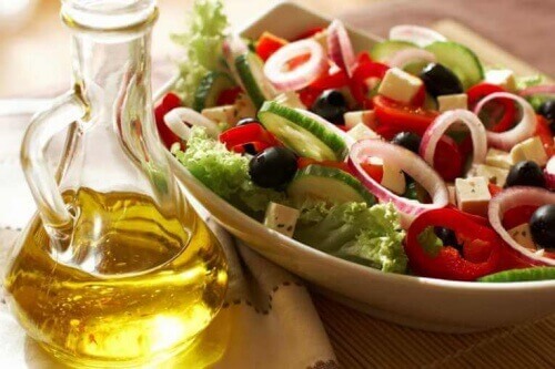 середземноморська дієта допомагає схуднути