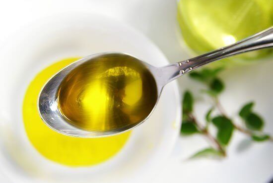 оливкова олія і лимон