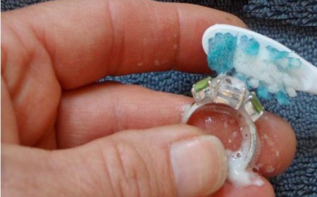 Чищення ювелірних виробів