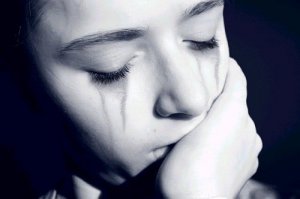 Що відбувається з вашим мозком, коли ви переживаєте?