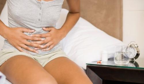 Біль в животі