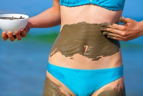 обгортання харчовою плівкою з глиною