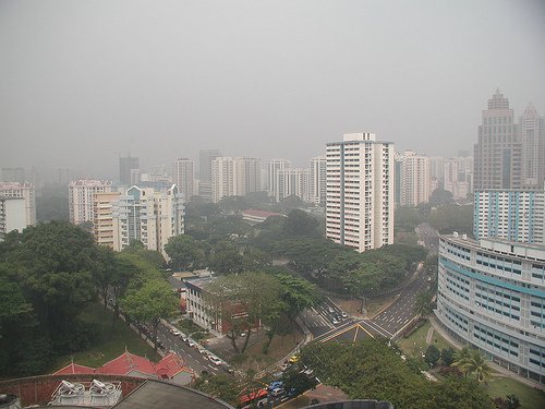 смог в місті