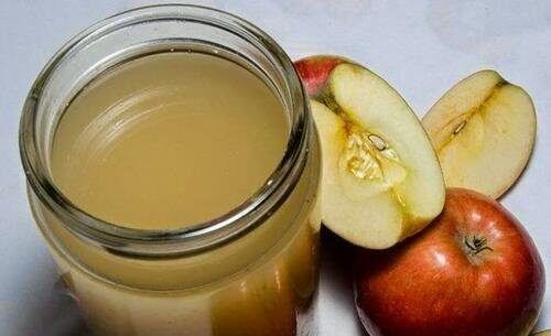 яблучний оцет та мед у поєднанні