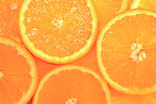 Апельсини допомагають лікувати збільшені пори