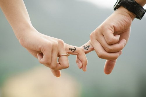 36 питань, щоб закохатися за годину