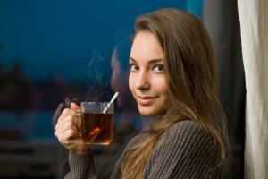 Чай з корицею і бананом від безсоння