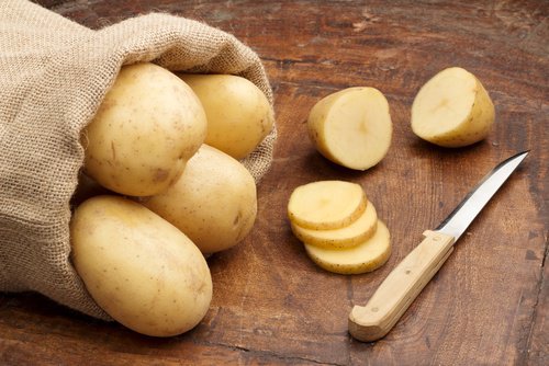 картопля для видалення іржі
