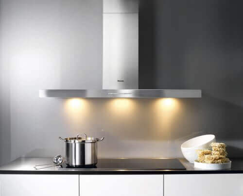 витяжка на кухні