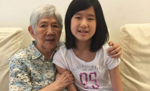 12-річна дівчинка створює додаток, щоб розмовляти зі своєю бабусею, у якої Альцгеймер