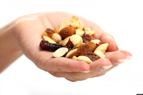 порції сухофруктів