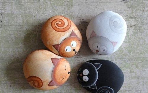 зображення тварин на каменях