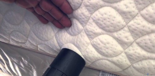 дезінфекції матрацу за допомогою харчової соди