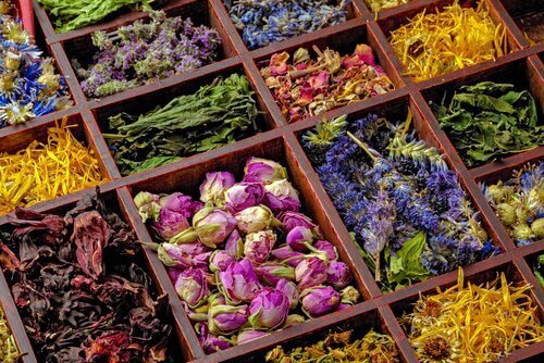 натуральні трави