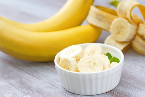 шматочки банана для смузі з ківі
