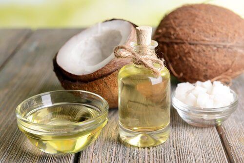 кокосова олія як косметичний засіб