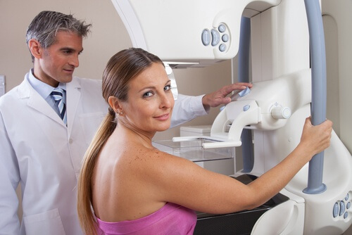 процес мамографії
