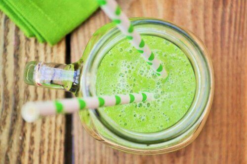 зелений коктейль