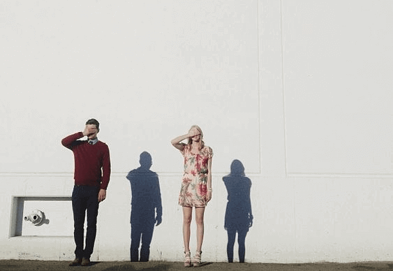 у пари розбіжності в поглядах