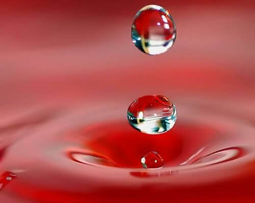 краплини води