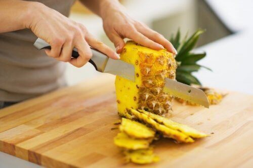 користь ананасів для організму