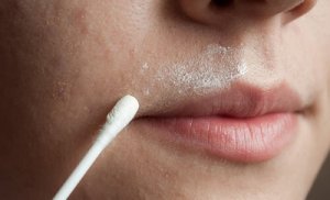 Два засоби для видалення небажаного волосся