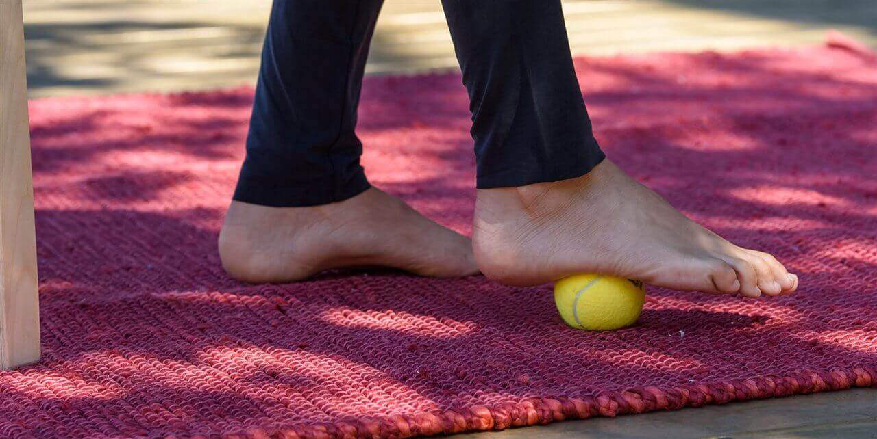 вправи для лікування підошовного фасціїту