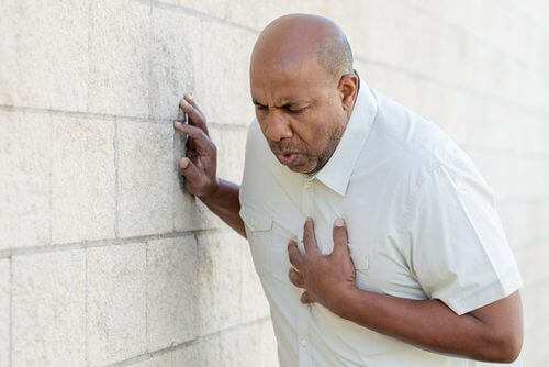 як відрізнити серцевий напад від панічної атаки