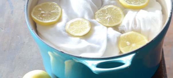 використання лимонів для виведення плям