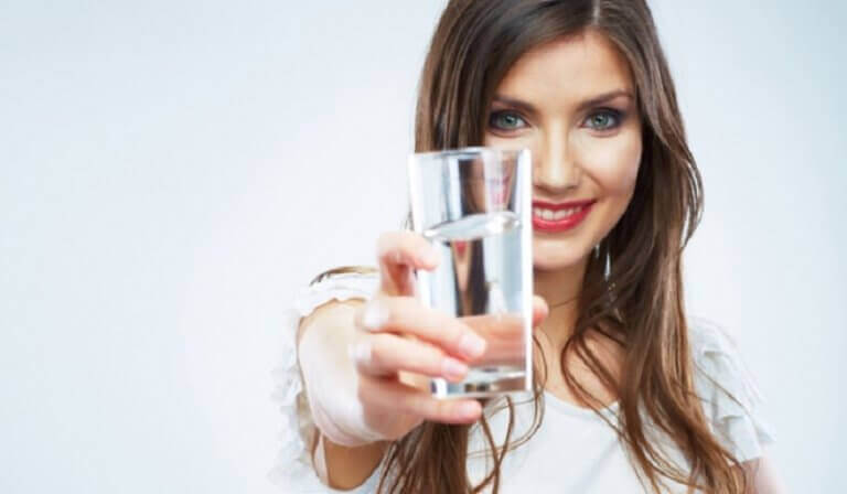 пити більше води