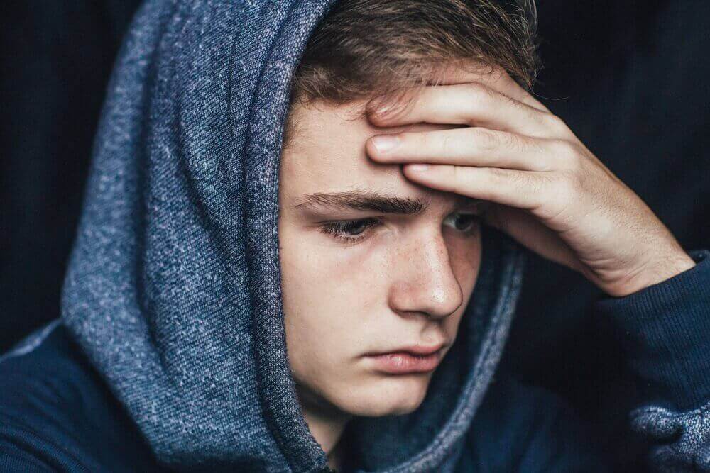 Як дізнатися, чи ваша дитина вживає наркотики