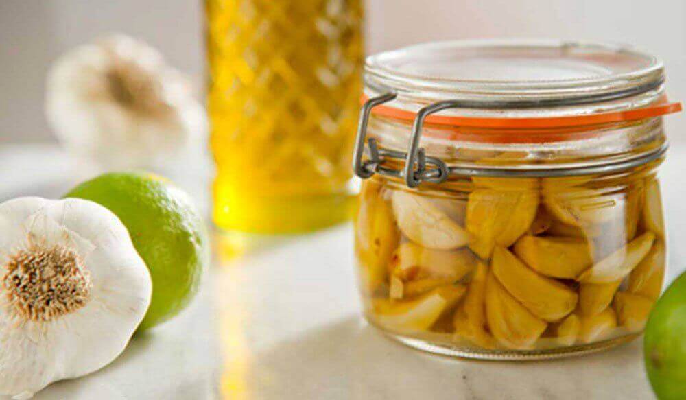 часникова олія лікує вагінальні інфекції