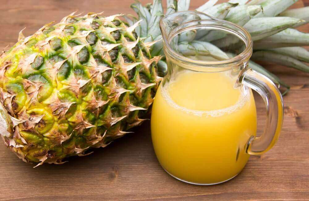 користь ананасової води для схуднення