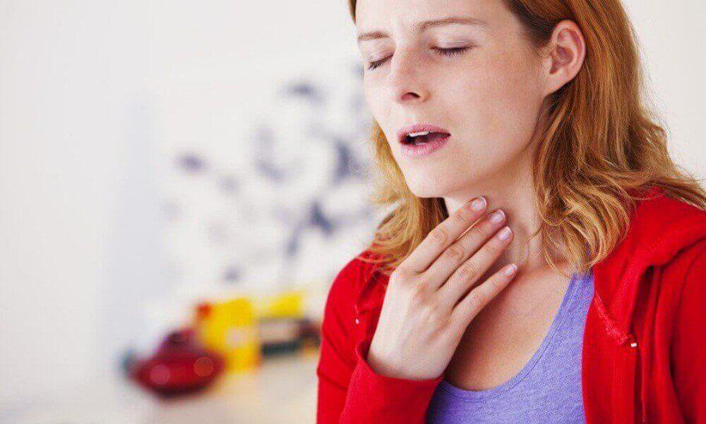 ознаки раку горла - гучне дихання