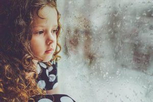 Що трапляється з людьми, яких не любили в дитинстві