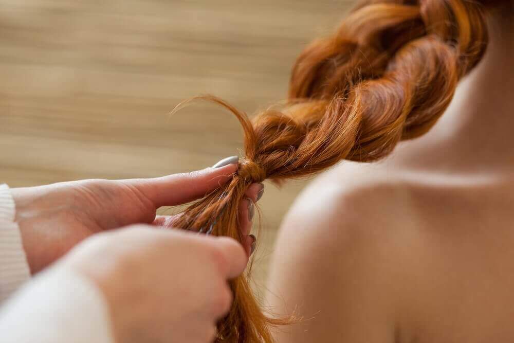 заплітайте волосся