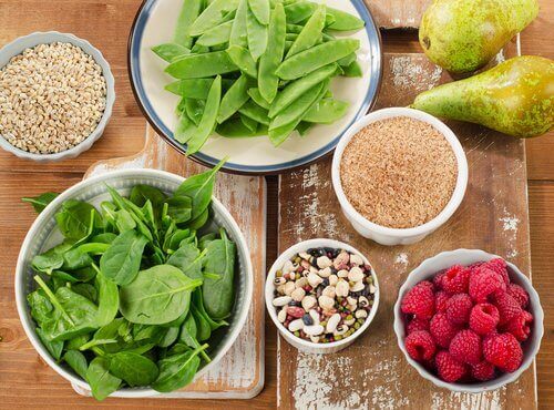 продукти, багаті клітковиною