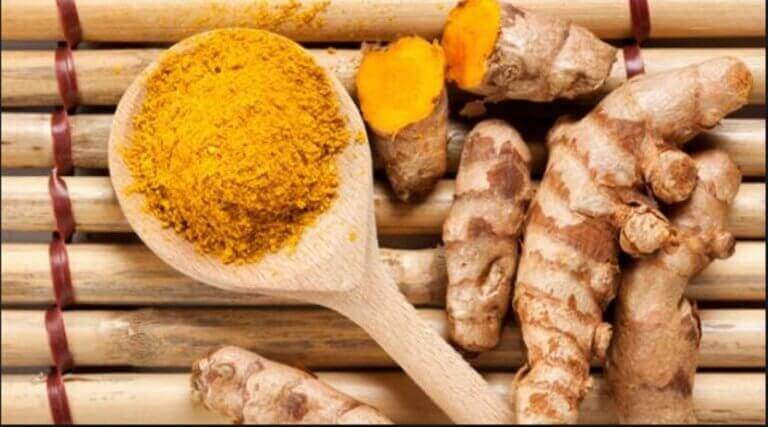 корінь куркуми