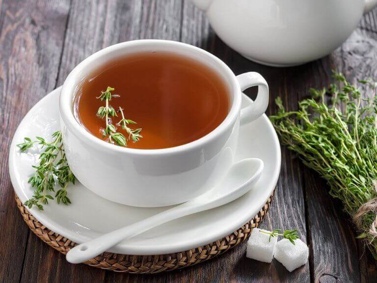 Чай з чебрецю для детоксикації товстої кишки