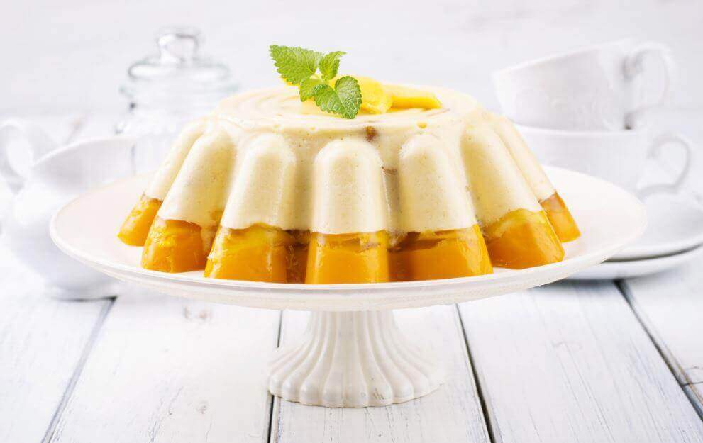 двошаровий десерт з манго