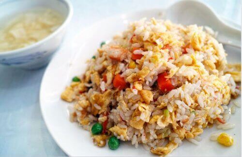 як приготувати китайський рис з куркою