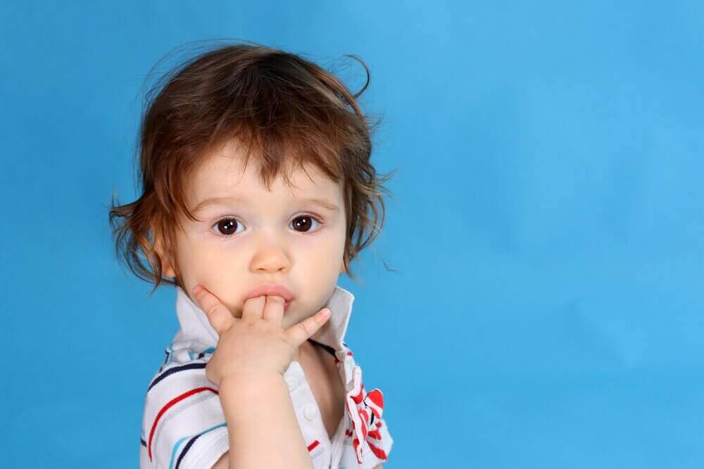 як зупинити смоктальний рефлекс