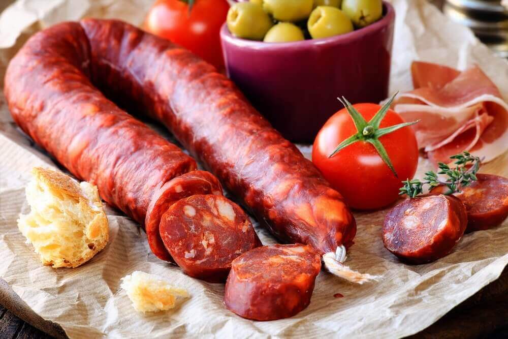 рецепт картоплі, фаршированої чорізо та сиром