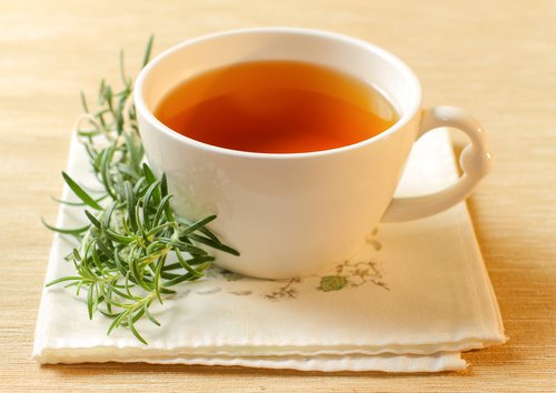 чай для лікування акне на основі розмарину